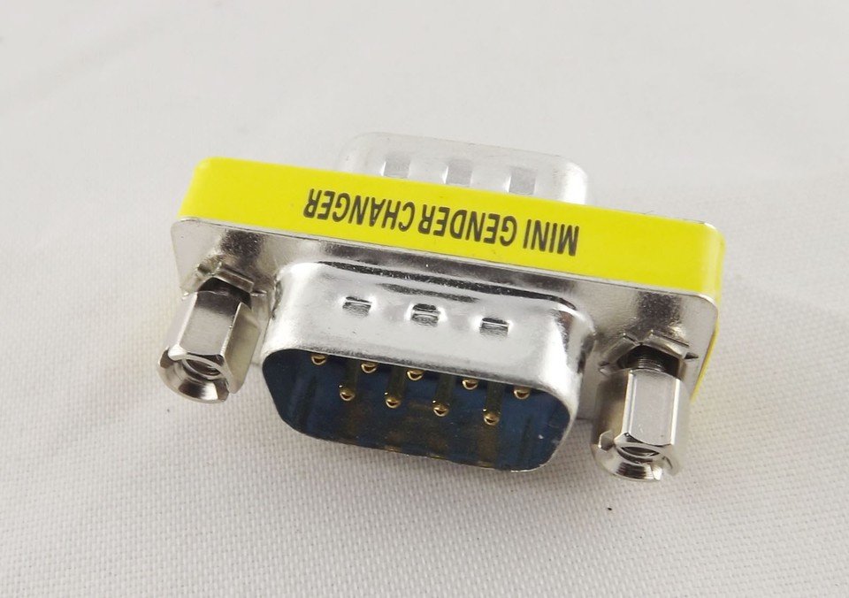 [5165] Convertor 9 Pin M/M